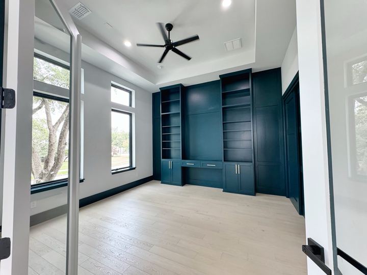 Photos — Glenmeadow Dr, Houston, Texas